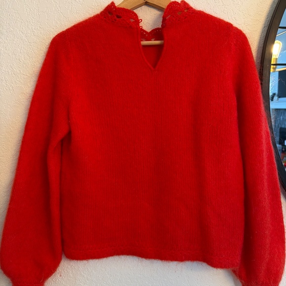 Sezane Red sweater with delicate embroidery neckline - Picture 6 of 8